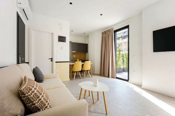 Studio/Γκαρσονιέρα για ενοικίαση - Κυψέλη, - Photo 1