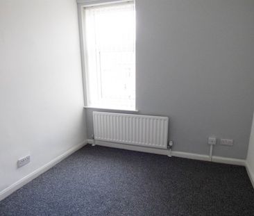 2 bed house to rent in Parliament Street, Hebburn, NE31 - Photo 1
