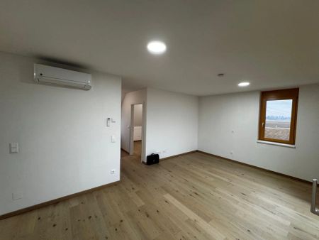 ZEHENSDORF - NEUBAU - TOLLE klimatisierte 3-ZIMMER-WOHNUNG - 65 m² - BALKON - Photo 5