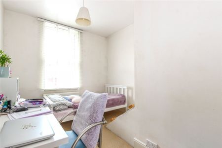 Gloucester Road, - Photo 4