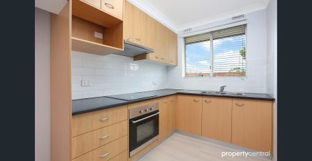 Freshly Renovated 2 Bedroom Unit - Photo 3