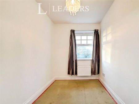 3 bedroom terraced house to rent - Photo 4