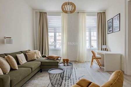 Kiadó újszerű állapotú lakás - Budapest VI. kerület - Photo 4