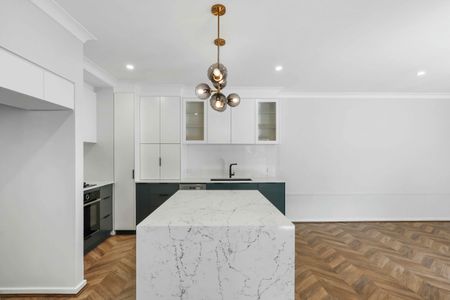 Hidden Gem in the Heart of Crows Nest - Photo 3