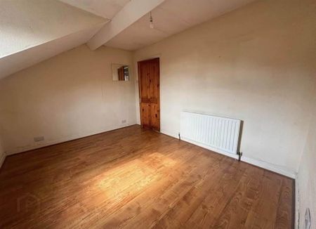 27 Crocus Street, Belfast, BT12 7AP - Photo 4