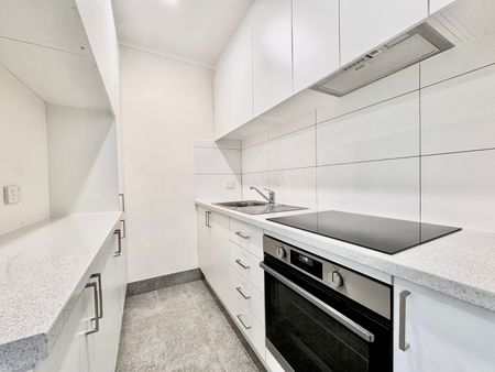 5/43 Hobart Road, Murrumbeena VIC 3163 - Apartment For Rent | Domain - Photo 5