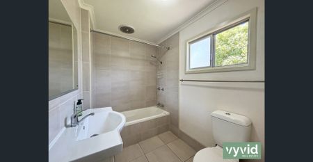 Fully Furnished 2-Bedroom Unit in Quiet Sun Valley Location - Photo 5