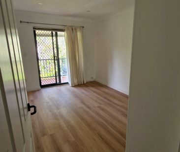 Kogarah - Photo 2