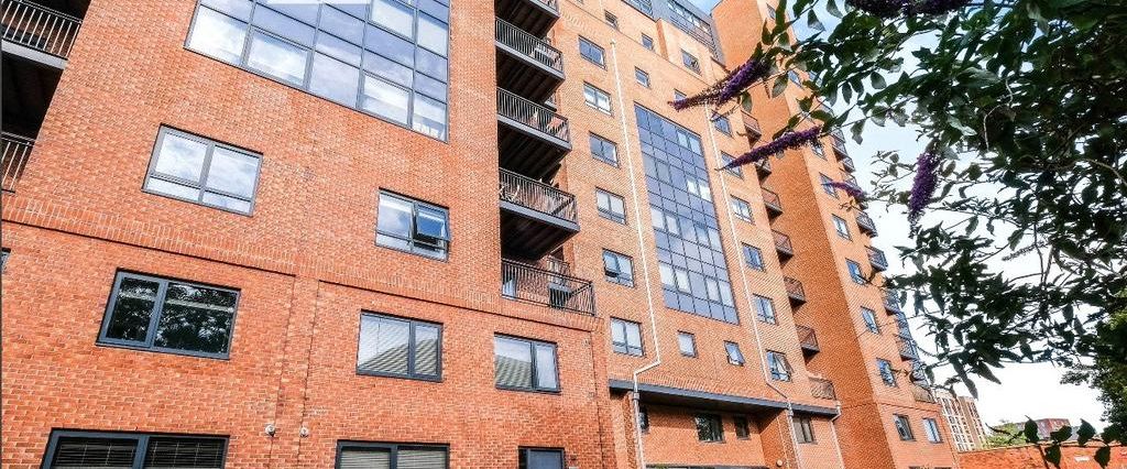 House to rent - Photo 1