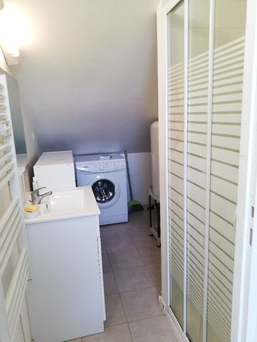 Location Appartement 2 pièces 10m² - Photo 3