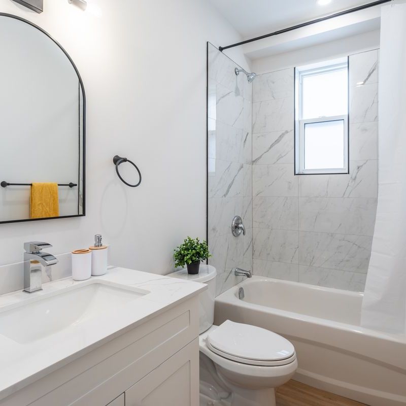 For Lease - 115 Catharine Street Unit# 1, Hamilton, Ontario - Photo 1