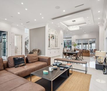 2931 West 39th Avenue apartment — Vancouver, BC (5-Bedroom) - 5 Bedroom - Photo 5