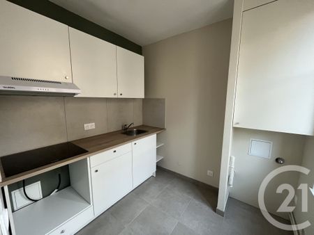 Location Appartement 3 pièces 69m² HONFLEUR 14600 - Photo 5