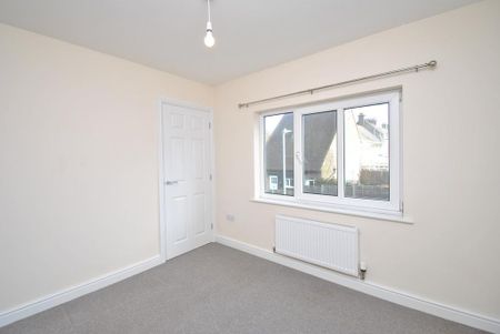 4 bedroom terraced house to rent - Photo 5