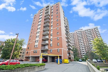 For Lease - 1180 Ohio Street Unit# 207, Billings Bridge - Riverside Park and Area, Ontario - Photo 2