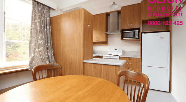 Cute as a button - Photo 1