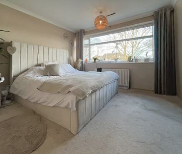 Burnside, CM21, Sawbridgeworth - Photo 1