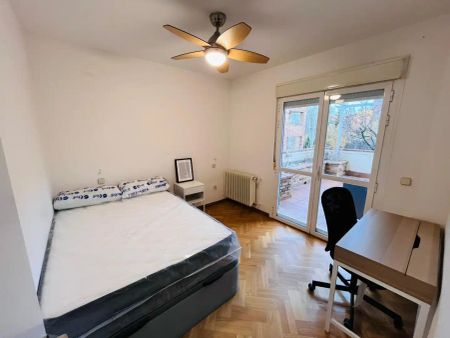 Piso de alquiler en Calle de Alcalde Luis Egea, 9, Casco Antiguo - Foto 5