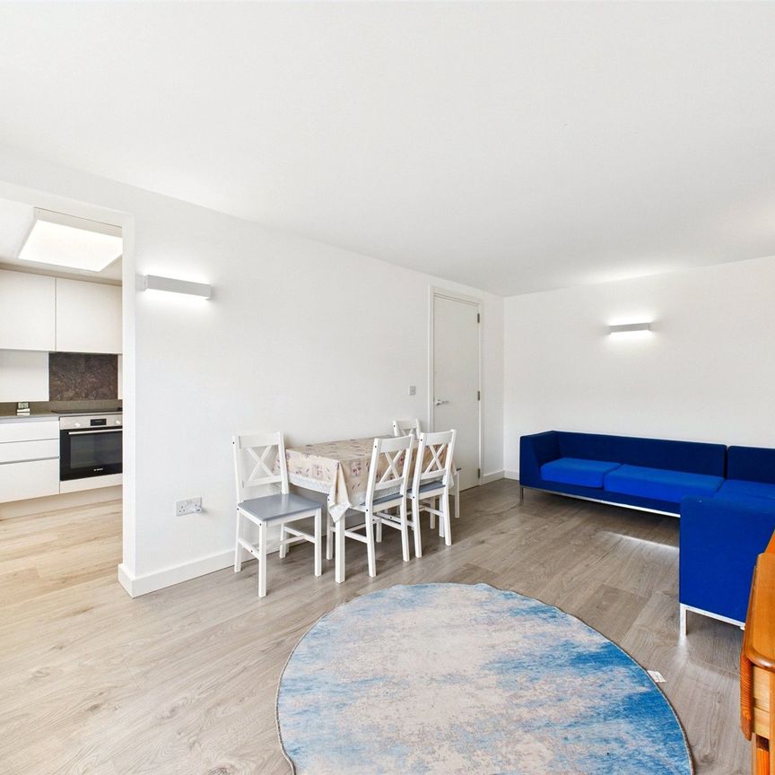 Mildmay Court, Mildmay Road, Chelmsford, Essex, CM2 0DY - Photo 1