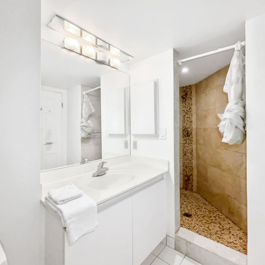 For Lease - 24 Wellesley Street Unit# 1113, Toronto, Ontario - Photo 1