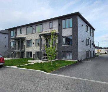 Logement 3 chambres, 2 salles de bain à St-Hyacinthe, novembre. - Photo 2