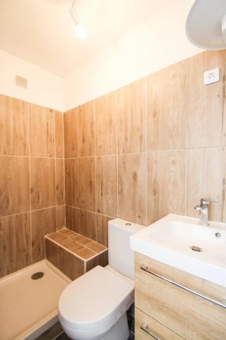 Location Appartement 1 pièce 22m² NICE 06100 - Photo 4