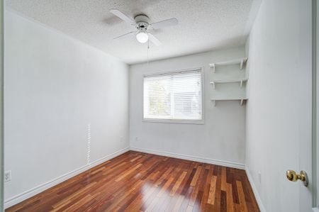 For Lease - 81 White's Hill Avenue, Markham, Ontario - Photo 5