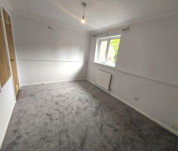 1 bedroom semi-detached house to rent - Photo 2