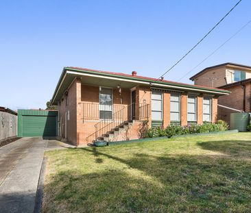 6 Rasheda Street, Watsonia - Photo 2