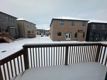 For Lease - 1852 Weeping Willow Lane, Pickering, Ontario - Photo 4