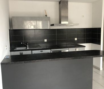 Location Appartement 2 pièces 51m² BEZIERS 34500 - Photo 3