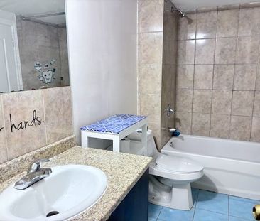 For Lease - 130 Kingswood Drive, Brampton, Ontario - Photo 2