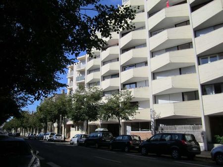 Location Appartement 1 pièce 30m² BORDEAUX 33800 - Photo 5