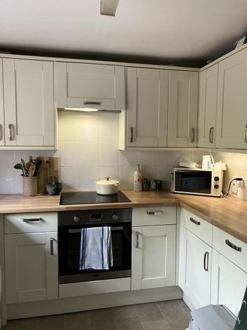 2 bedroom terraced house to rent - Photo 2