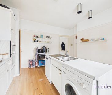 2 bedroom apartment to rent - Photo 6