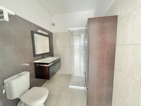 Location appartement 3 pièces, 70.03m², Sernhac - Photo 5