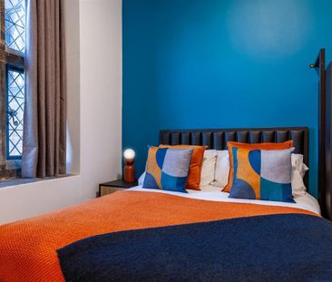 1 bedroom in a flat share to rent - Photo 5