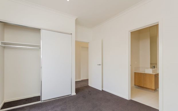 2/54 Percy Street, Newtown - Photo 1