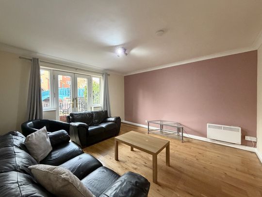 St Lawrence Quay, Salford Quays, M50 - Photo 1