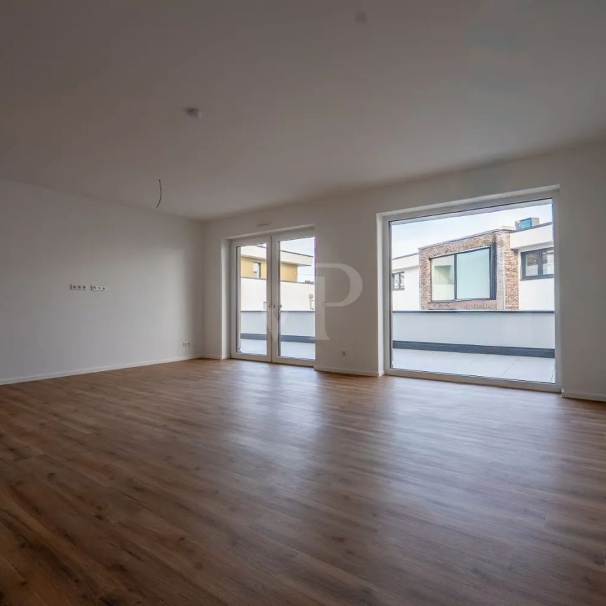 Großzügige Neubauwohnung mit guter Raumaufteilung - Photo 1