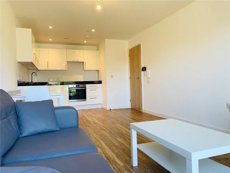 1 bedroom flat to rent - Photo 2
