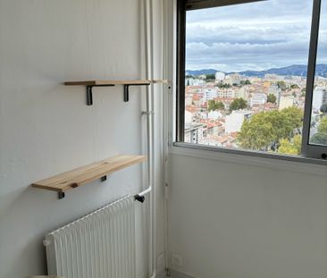 Location Studio meublé 17m² Marseille CHARTREUX 13004 - Photo 5