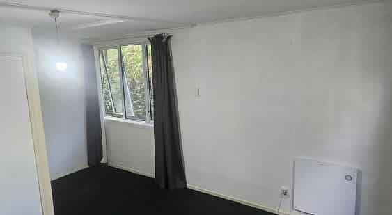 Charming 2BR Karori Home w/ Garden - Photo 1