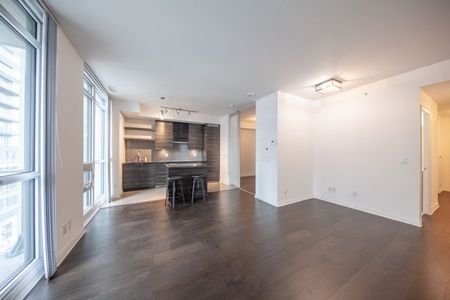 For Lease - 59 Annie Craig Drive Unit# 614, Toronto, Ontario - Photo 2