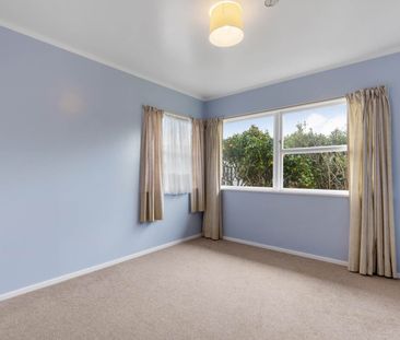 25, Meilland Place, Glen Eden - Photo 1