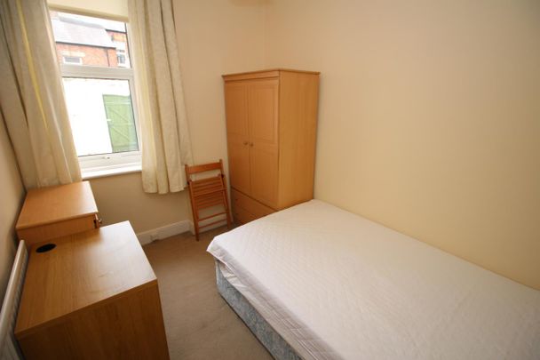 Grosvenor Road, Jesmond, Newcastle Upon Tyne - Photo 1