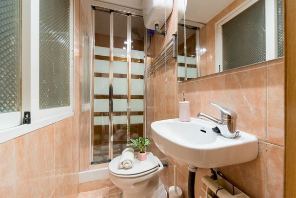 Central room in Colegiata - Photo 1