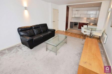 1 bedroom flat to rent - Photo 3