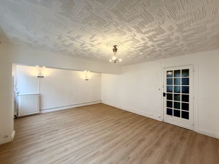 Location Appartement 3 pièces 80 m2 à Coulommiers - Photo 2