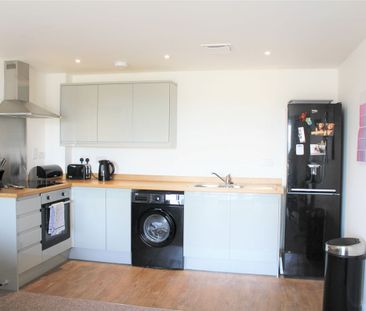 Kingston Road, Taunton - Photo 2